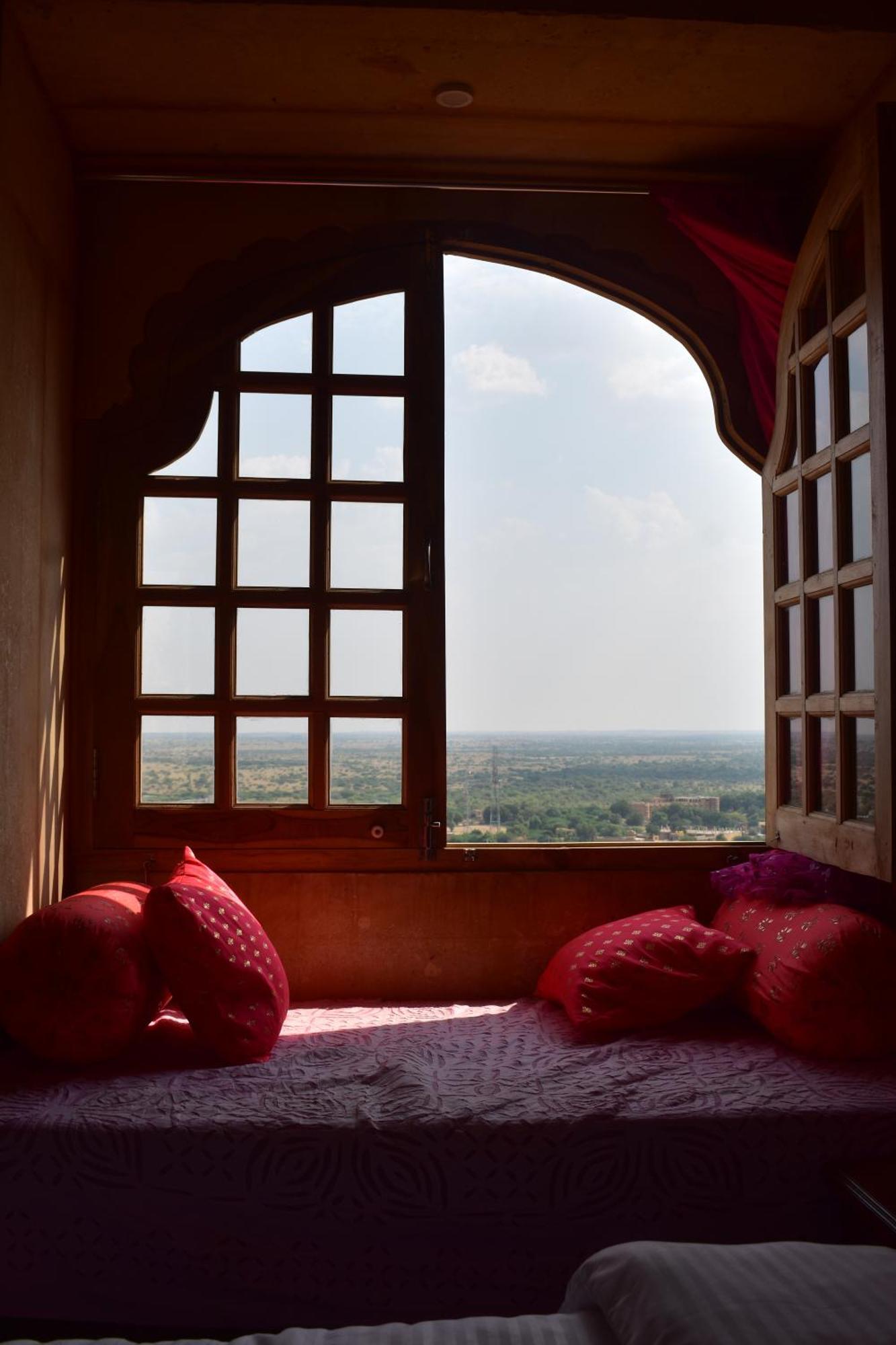 Mud Mirror Guesthouse Jaisalmer Buitenkant foto