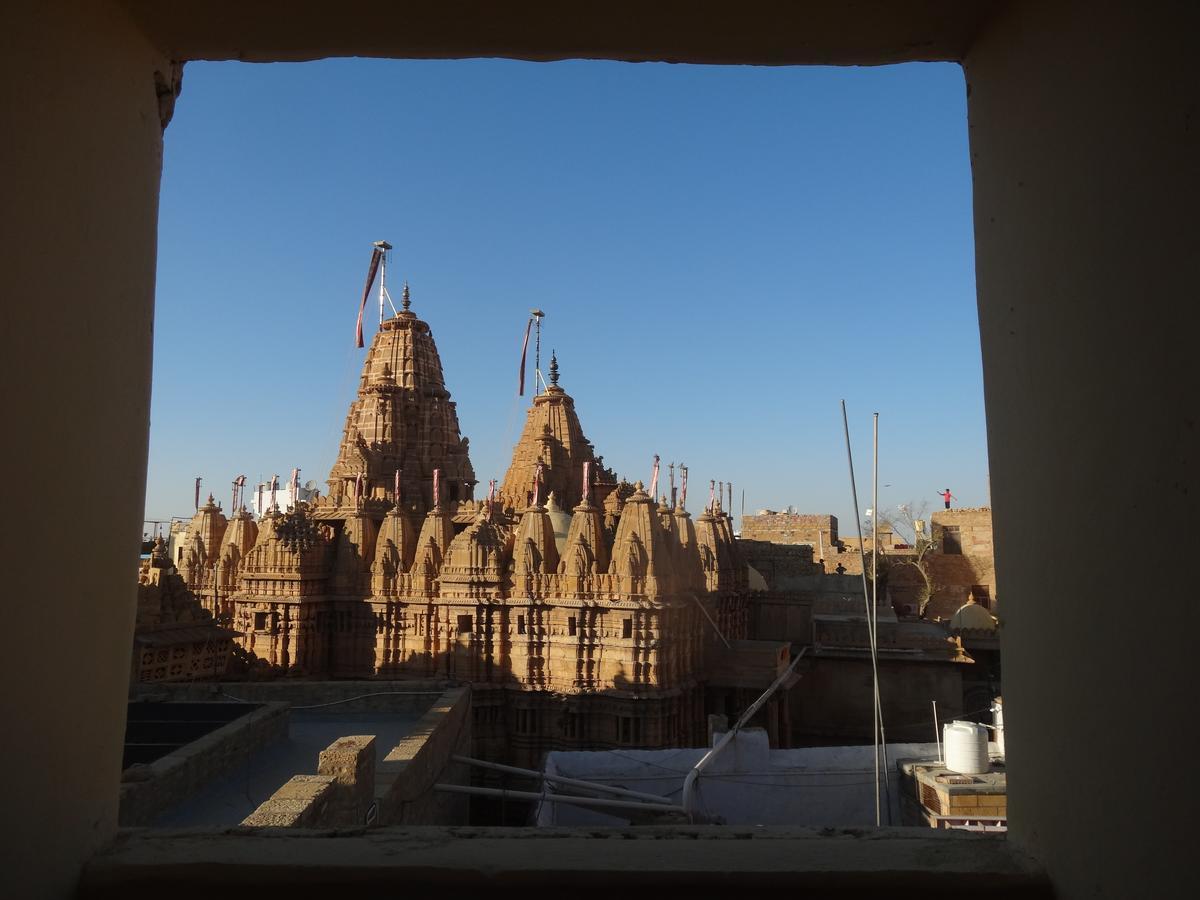 Mud Mirror Guesthouse Jaisalmer Buitenkant foto